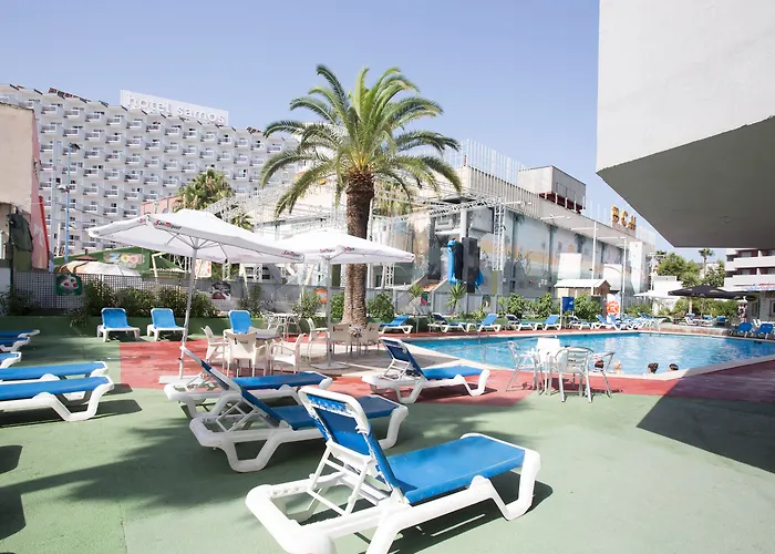 Magalluf Playa Apartments - Adults Only